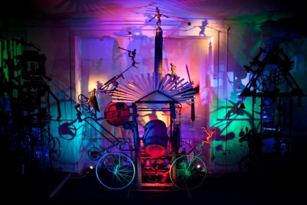 Bath's Victoria Art Gallery to host a season of Sharmanka Travelling Circus shows between now and 7th May
